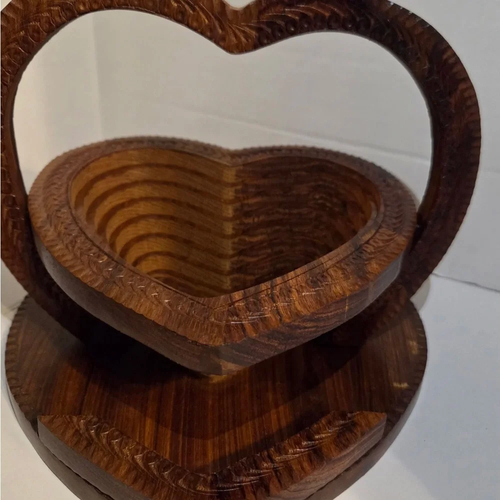 Collapsible Wooden Heart Basket Decor Spring